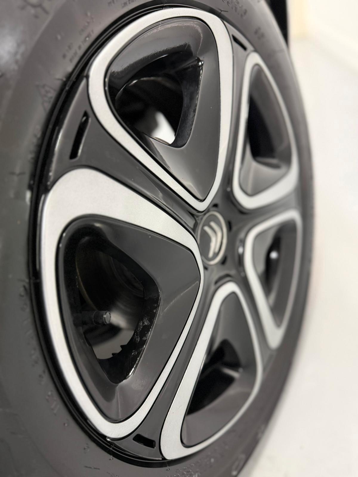 Citroen C3 Aircross BlueHDi 110 S&S Shine Pack