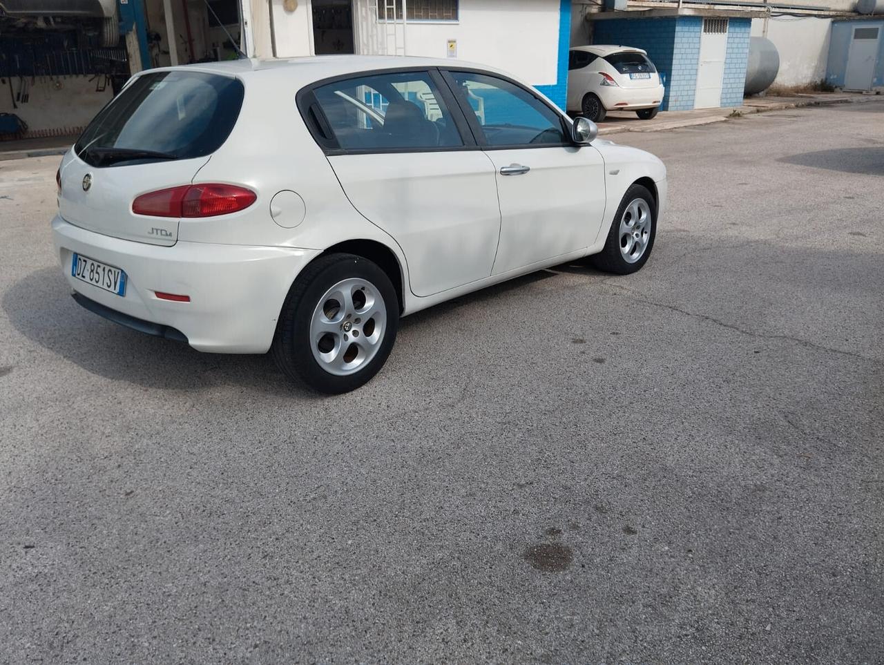 Alfa Romeo 147 1.9 JTD (120) 5 porte Progression