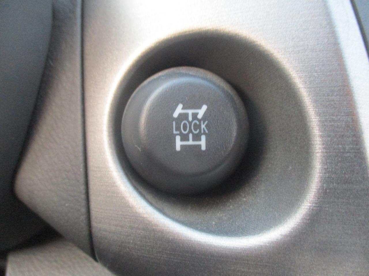 Toyota RAV 4 D-4D 150 CV CON GANGIO TRAINO 2013