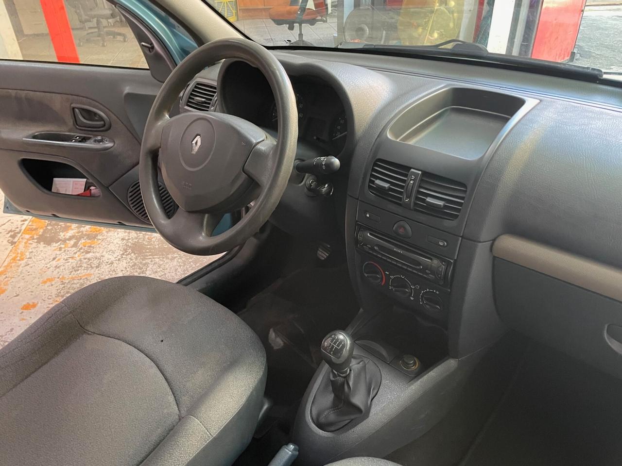 Renault Clio 1.2 cat 5 porte DUE PROPRIETARI!!!