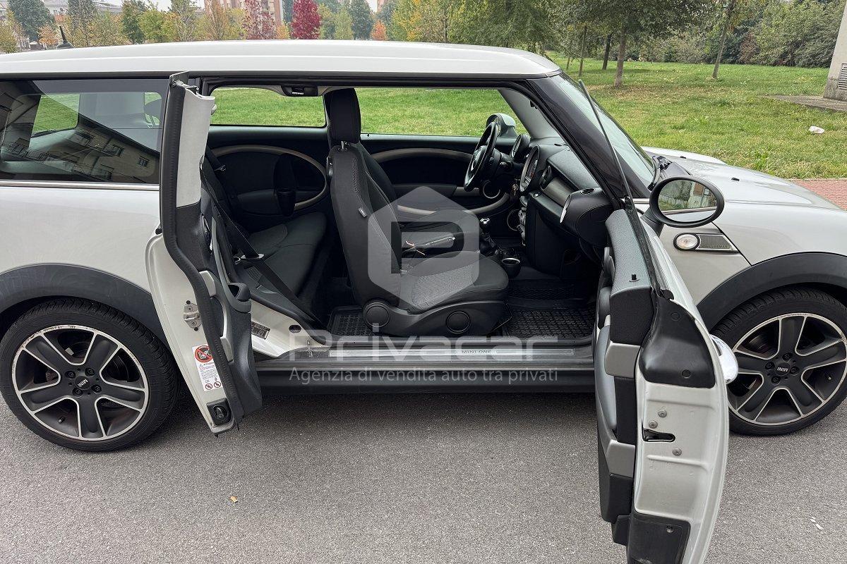 MINI Mini 1.4 16V One Clubman