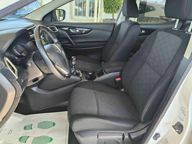NISSAN Qashqai 1.2 DIG-T Acenta