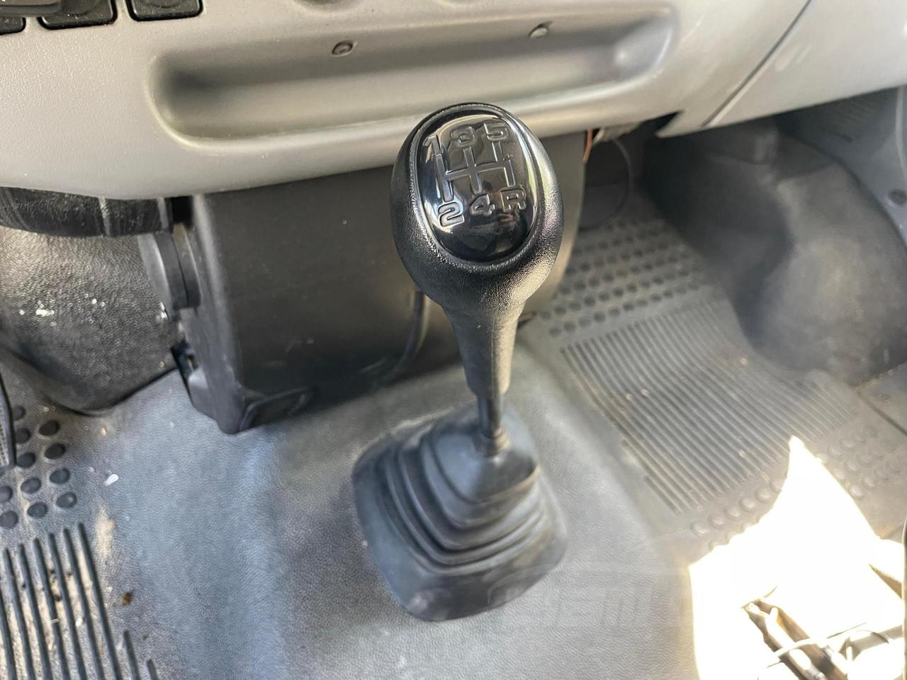 Ford TRANSIT 120 s 2.5