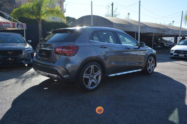 MERCEDES-BENZ GLA 200 d Automatic Premium