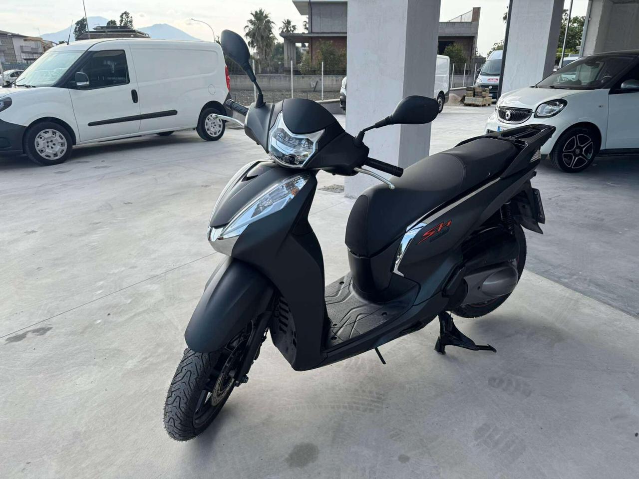 Honda SH 300 i Sport 15500 KM UNIPRO-2020