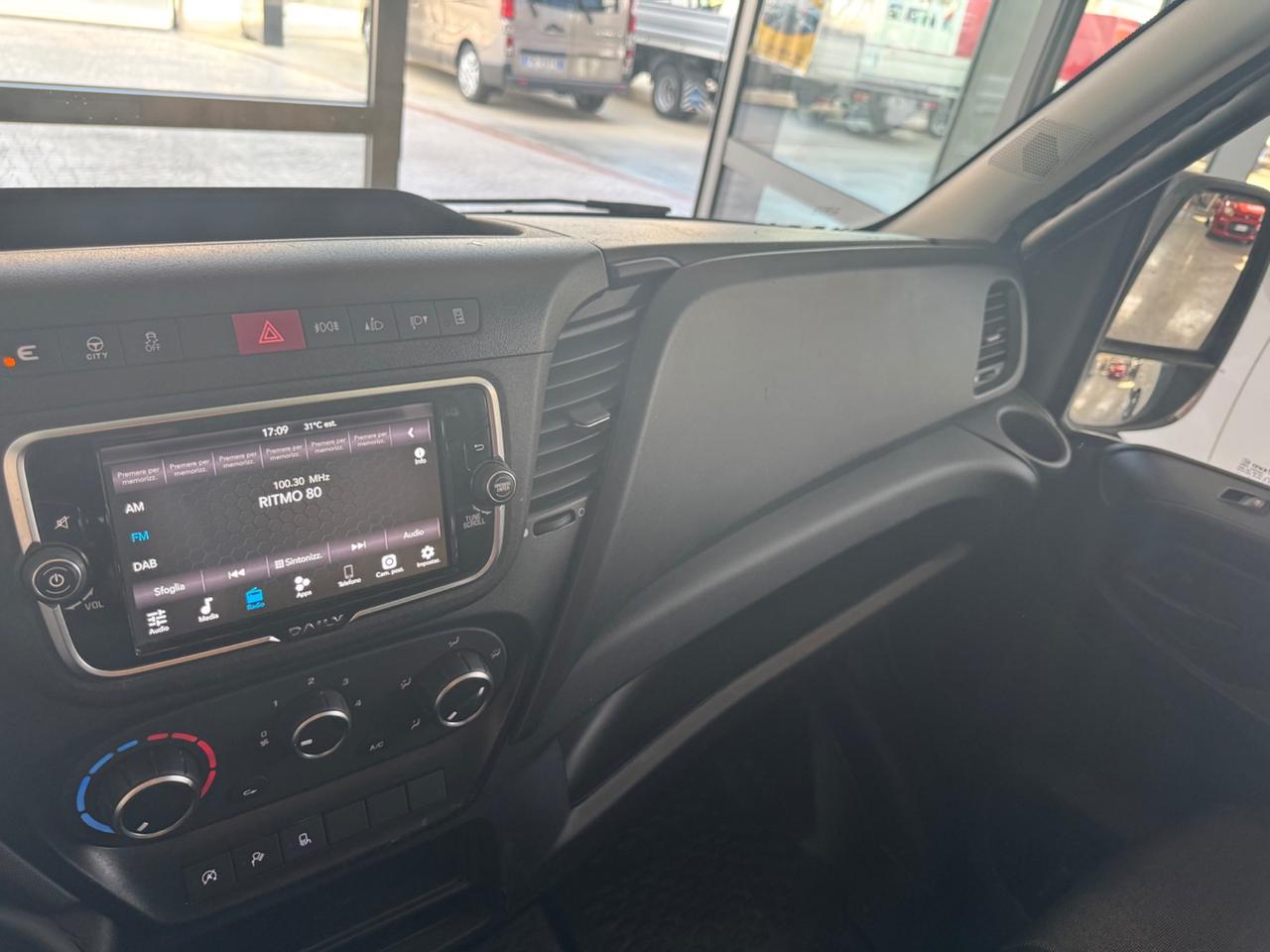 Iveco daily 35s14 ribaltabile trilaterale