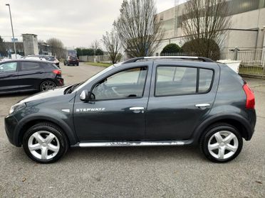 Dacia Sandero Stepway 1.6 GPL Euro 5 NEOPATENTATI