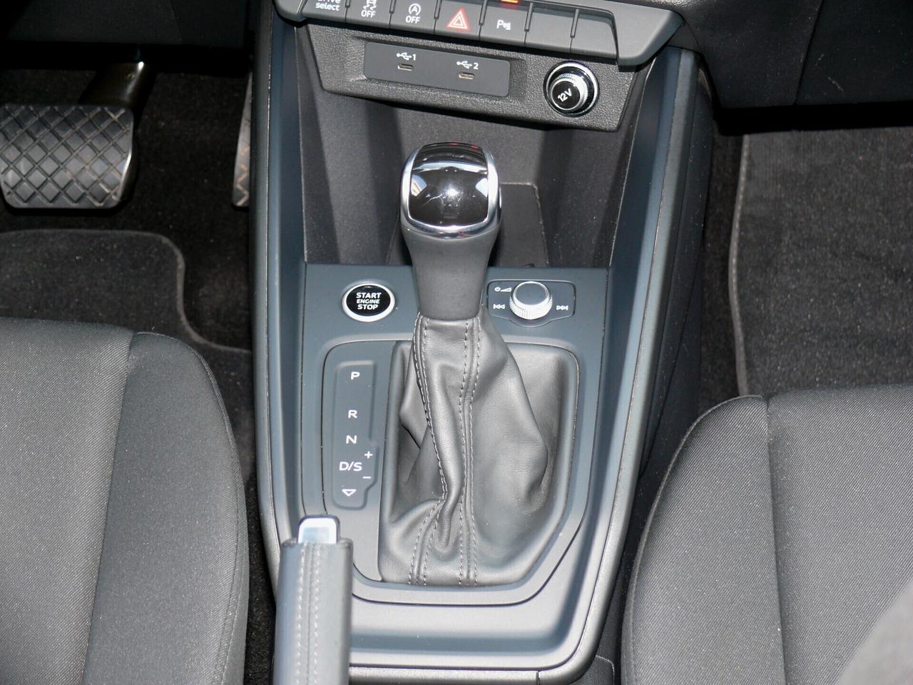 Audi A1 S tronic Admired (M1304)