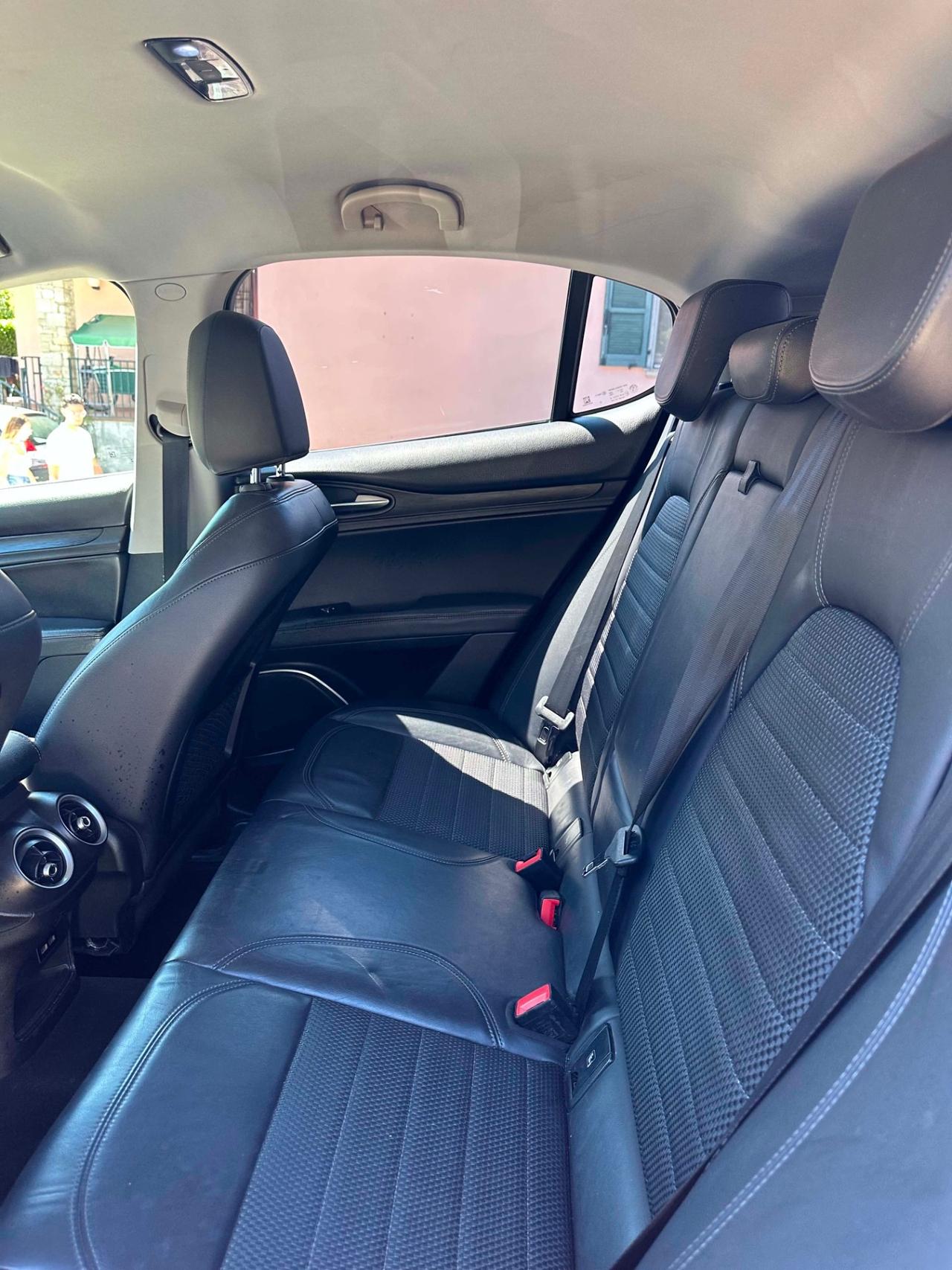 Alfa Romeo STELVIO 2.2 180 CV AT8 EXECUTIVE KMCERT