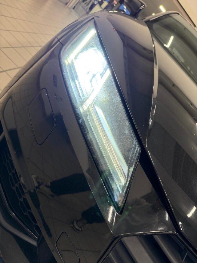 AUDI TT Coupé 1.8 TFSI S line //BELL1SS1MA//