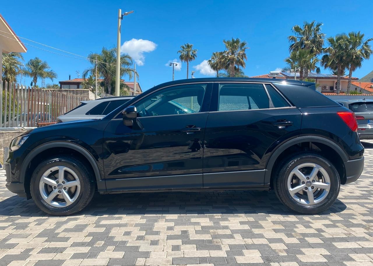 Audi Q2 Business 1.6 TDI 116CV 30