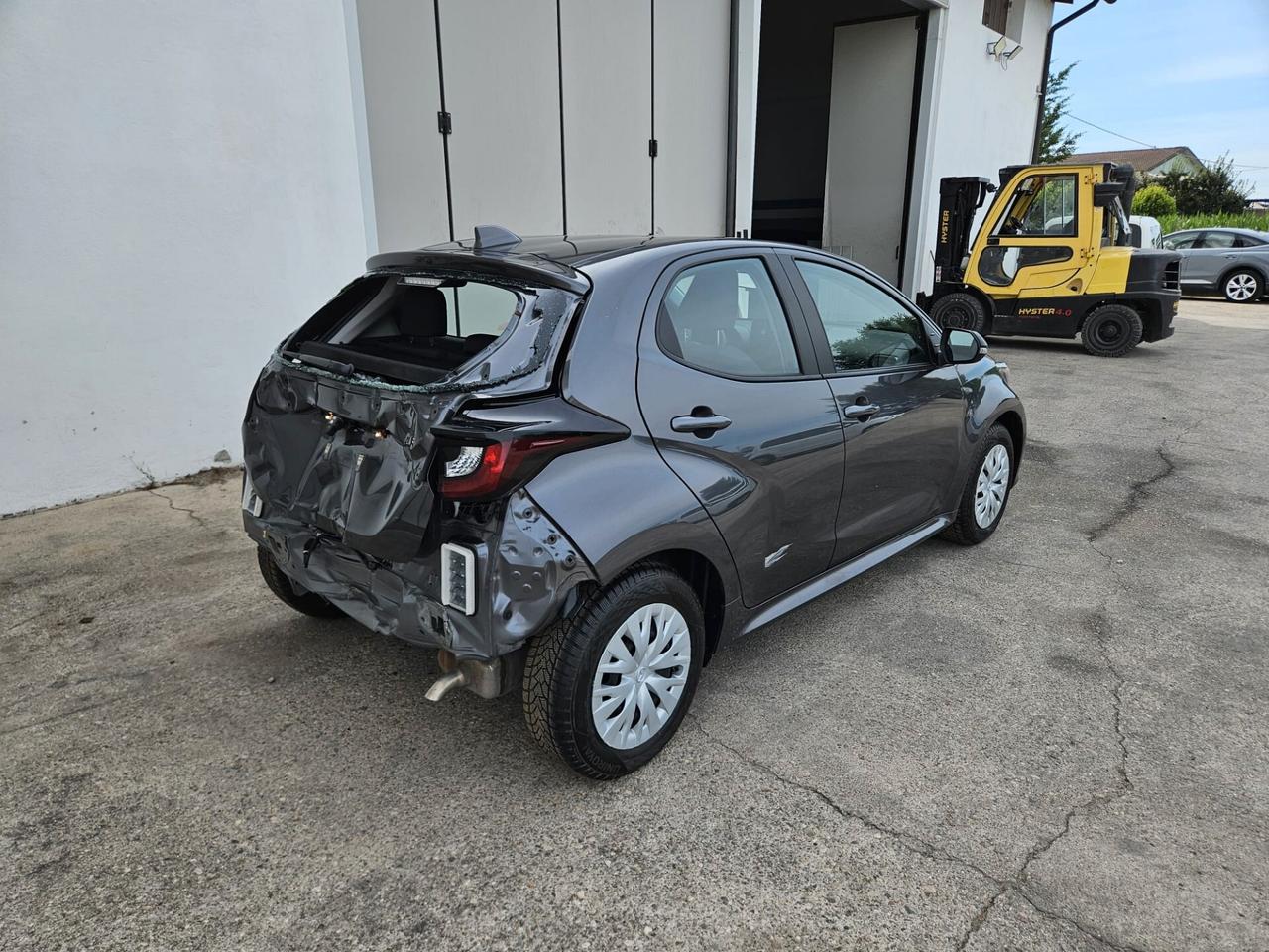 Mazda 2 1.5 vvt full hybrid electric e-cvt START INCIDENTATA
