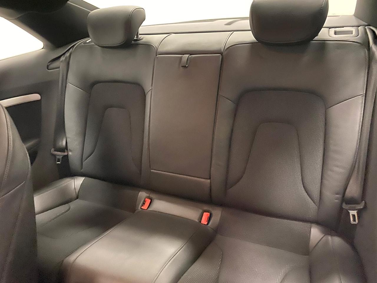 Audi A5 3.0 V6 TDI quattro S-tronic S-line