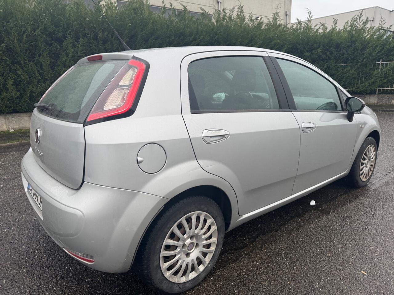 Fiat Punto 1.3 MJT II 75 CV 5 porte Lounge