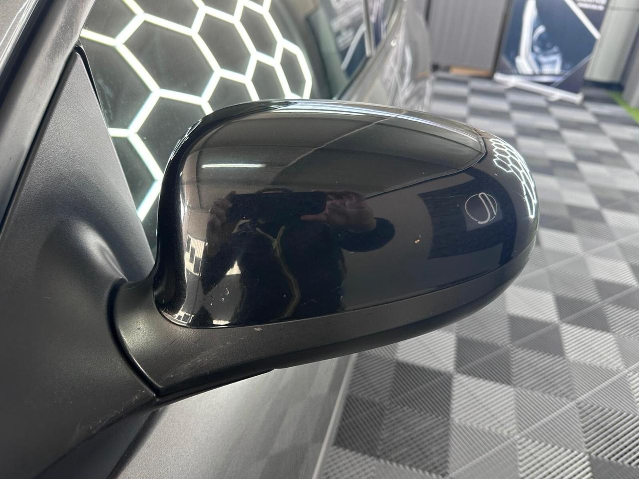 Lancia Ypsilon 1.0 FireFly 5 porte S&S Hybrid Alberta Ferretti