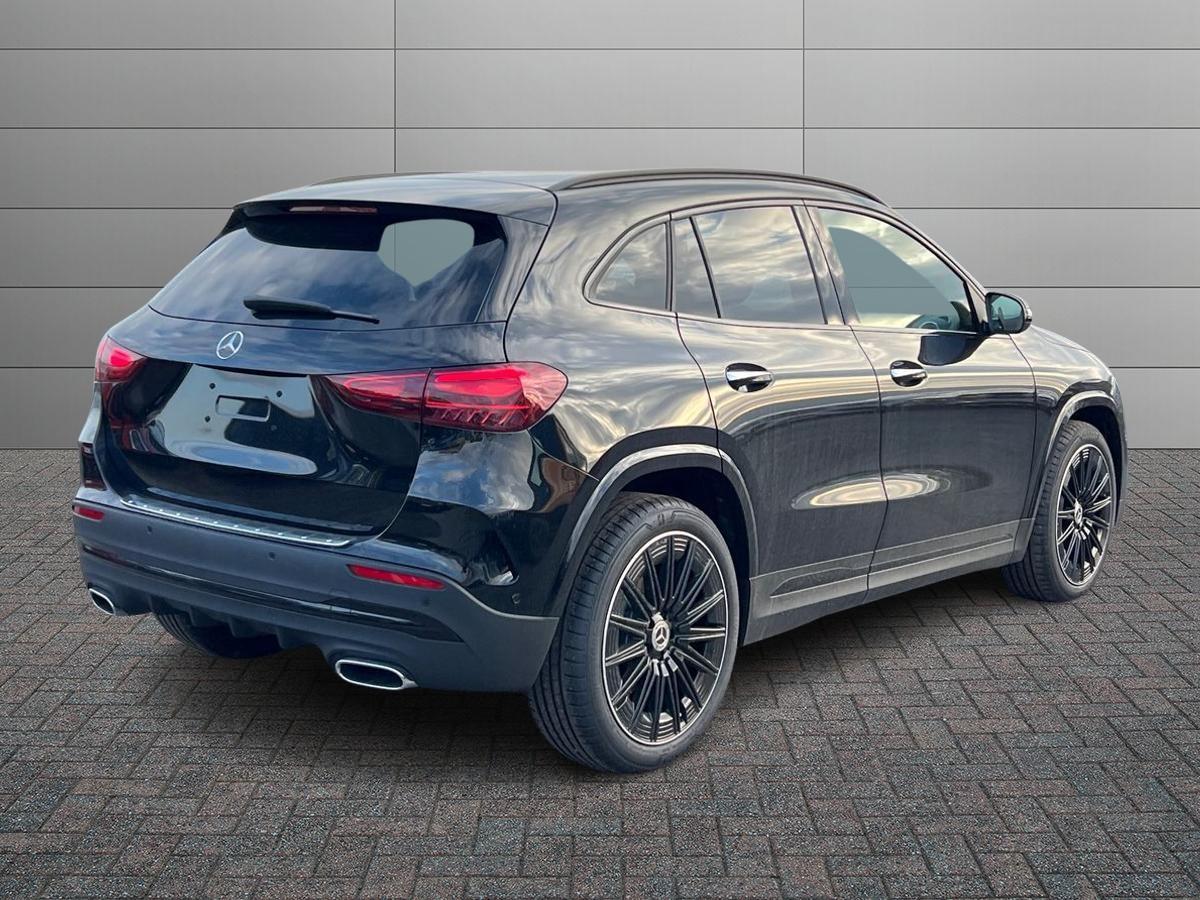 Mercedes-Benz GLA 200 d automatic
