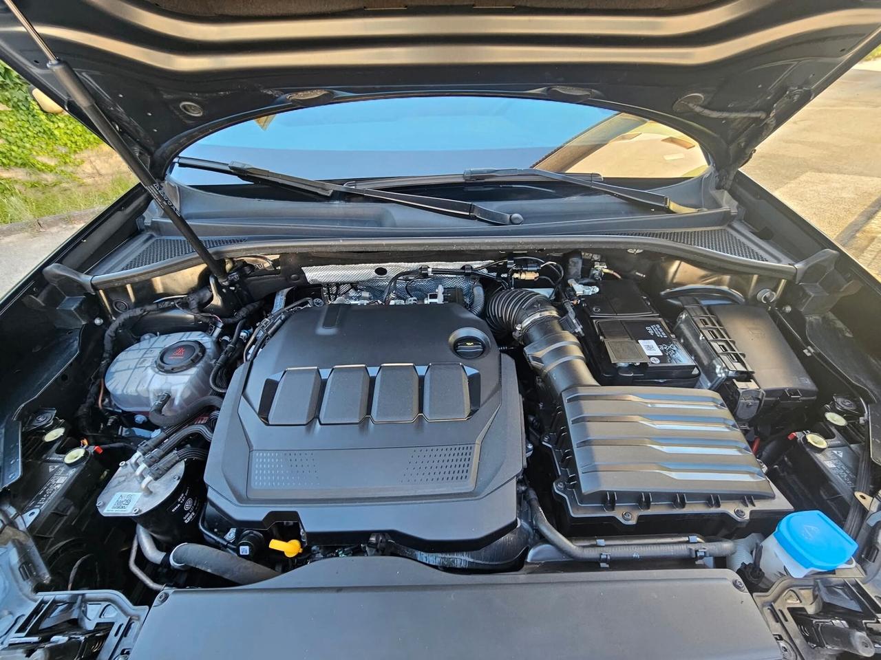 Audi Q3 35 TDI Business Advanced