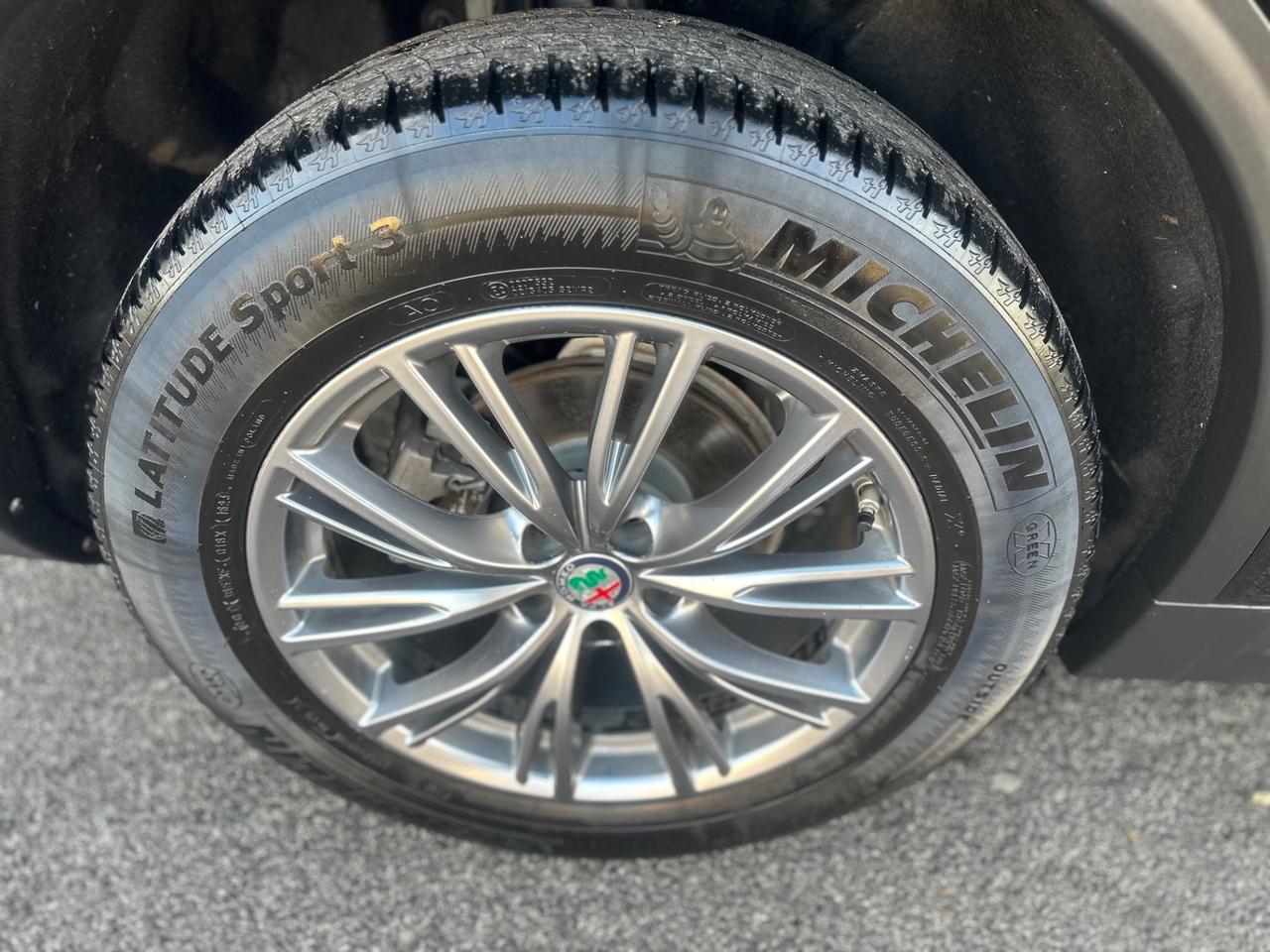 ALFA ROMEO STELVIO 2.2 190CV Q4 AUT/LED/NAVI