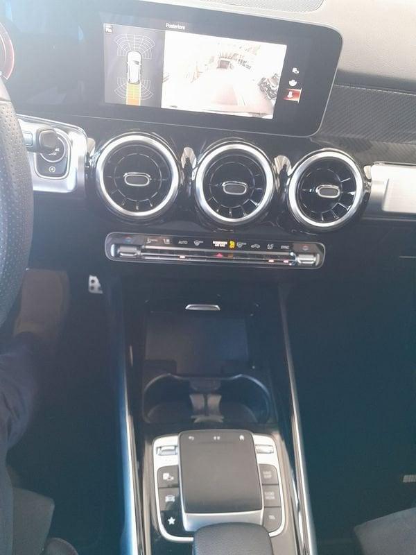 Mercedes-Benz GLB 200 Premium auto