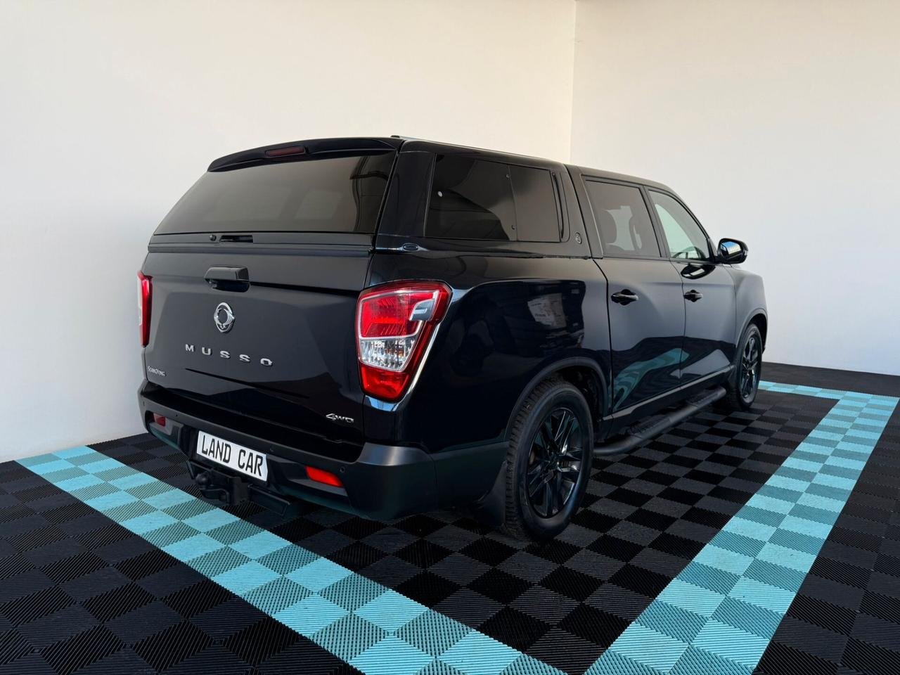 Ssangyong MUSSO 2.2 Diesel 181cv Pick-Up DC HARD-TOP