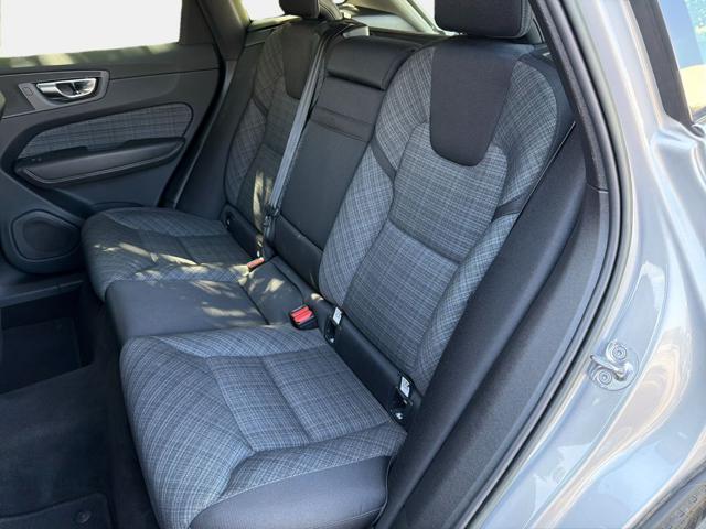 VOLVO XC60 B4 (d) AWD automatico