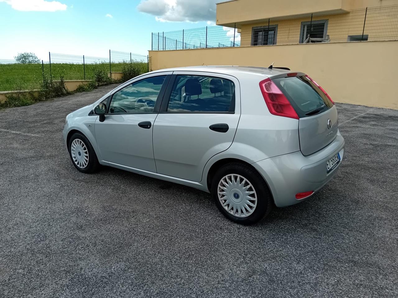 Fiat Punto 1.3 MJT II 75 CV 5 porte Lounge