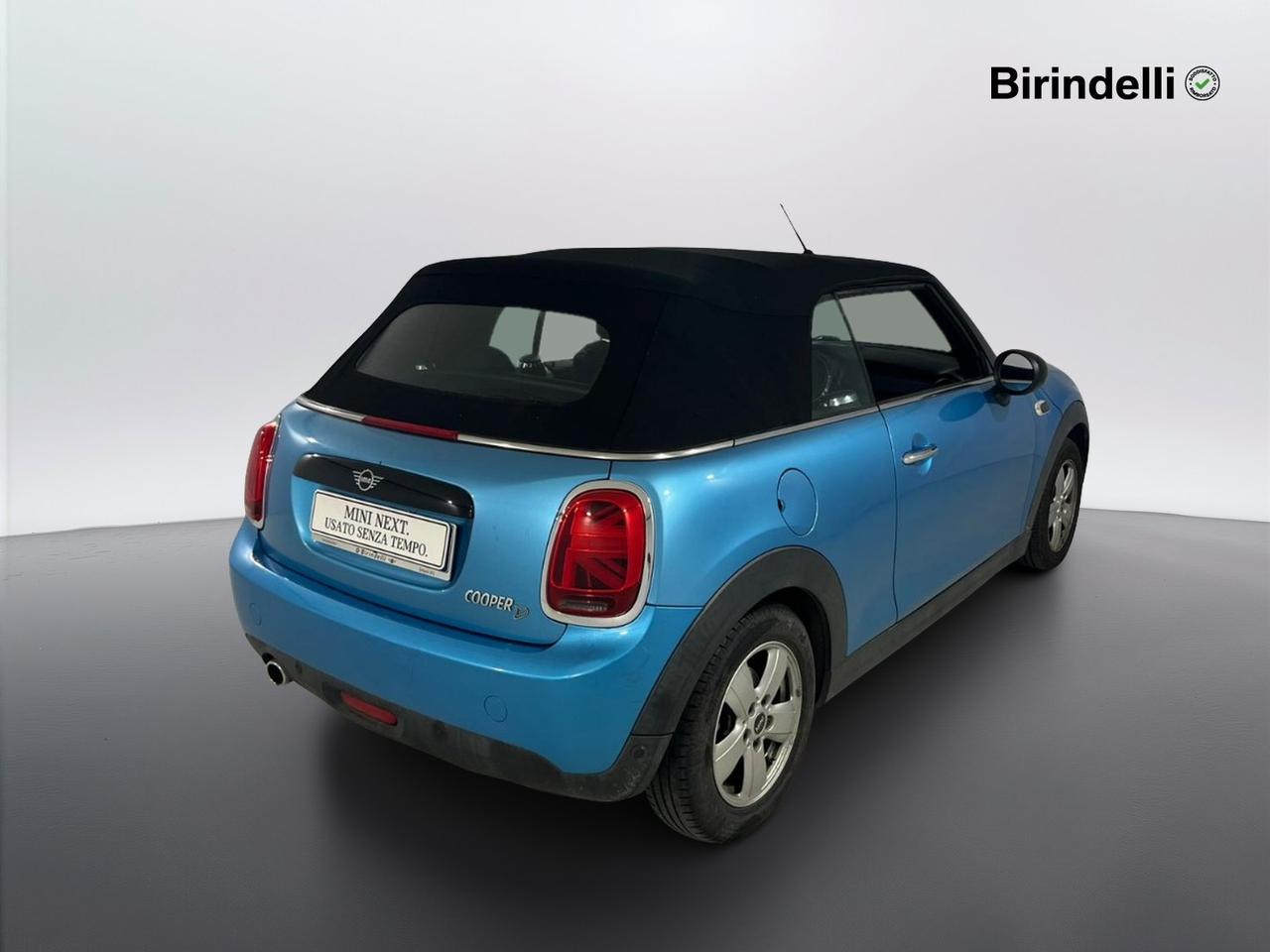 MINI Mini Cabrio (F57) - Mini 1.5 Cooper D Cabrio
