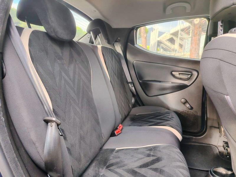 Lancia Ypsilon Ypsilon 1.3 MJT 16V 95 CV 5 porte S&S Silver