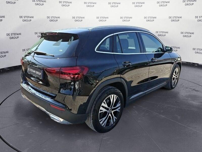 Mercedes-Benz GLA GLA 180 d Progressive Advanced Plus