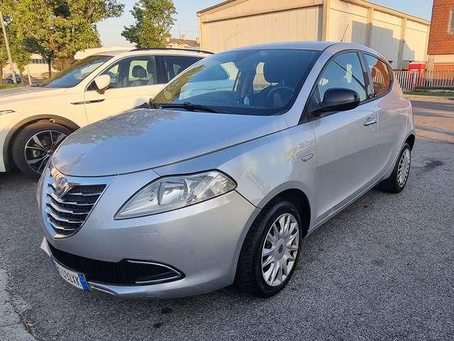 Lancia Ypsilon Ypsilon III 2011 1.2 8v Silver s