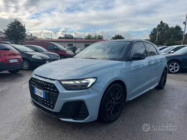 Audi a1 identity black