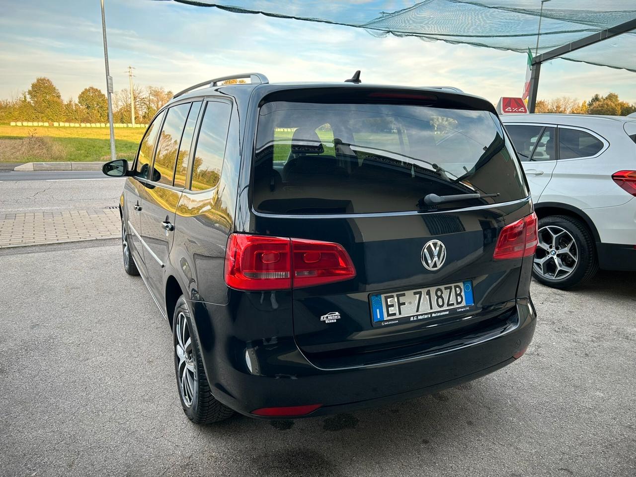 VW TOURAN 2.0 TDI 140CV DSG HIGHLINE 7 POSTI