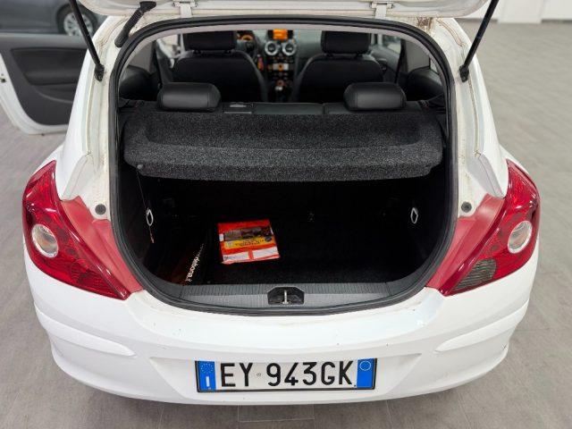 OPEL Corsa 1.2 85CV 3 porte GPL-TECH Edition