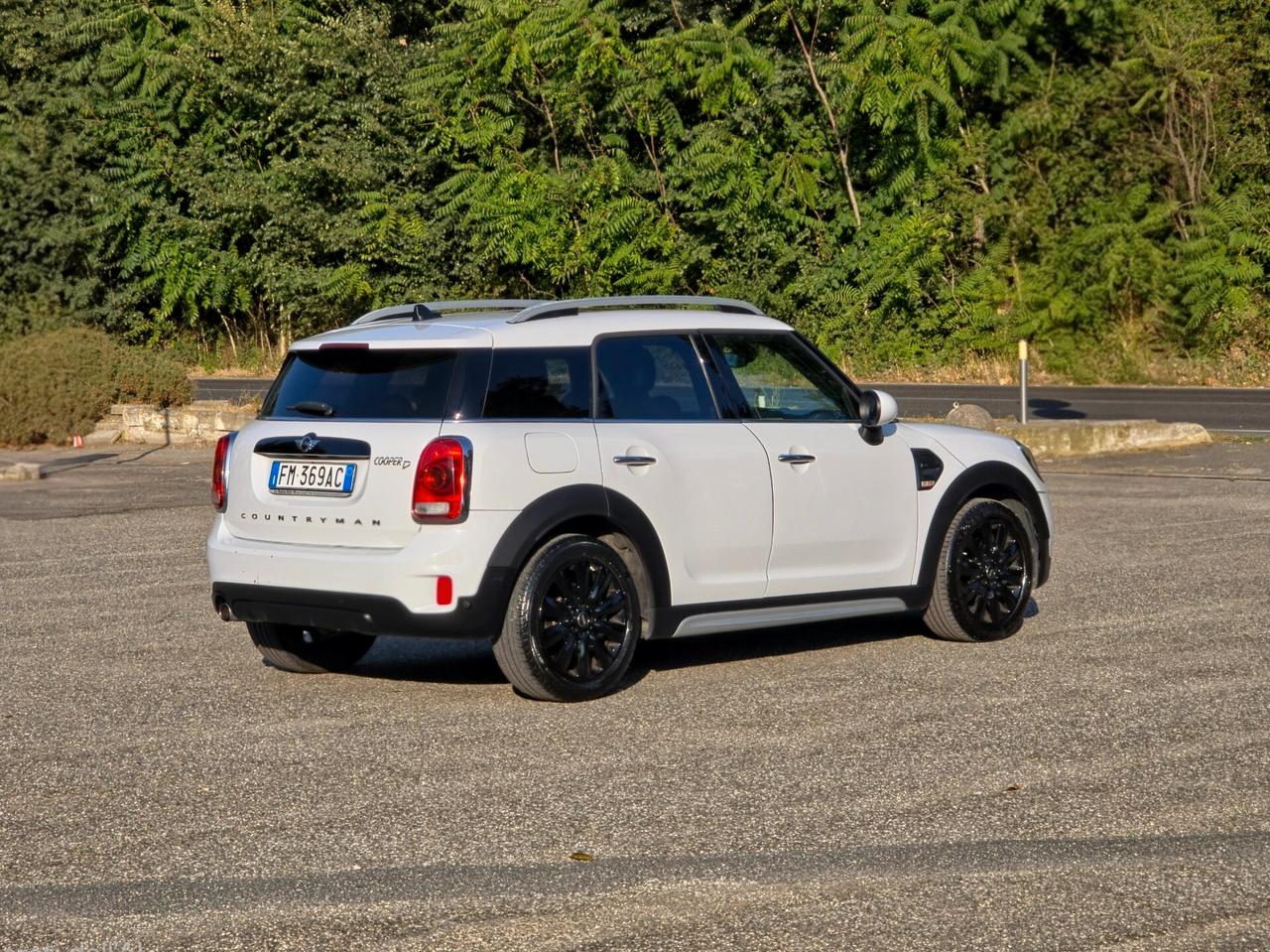 Mini Cooper D Countryman 2.0 Hype CV-150 E6B Automatica 2017