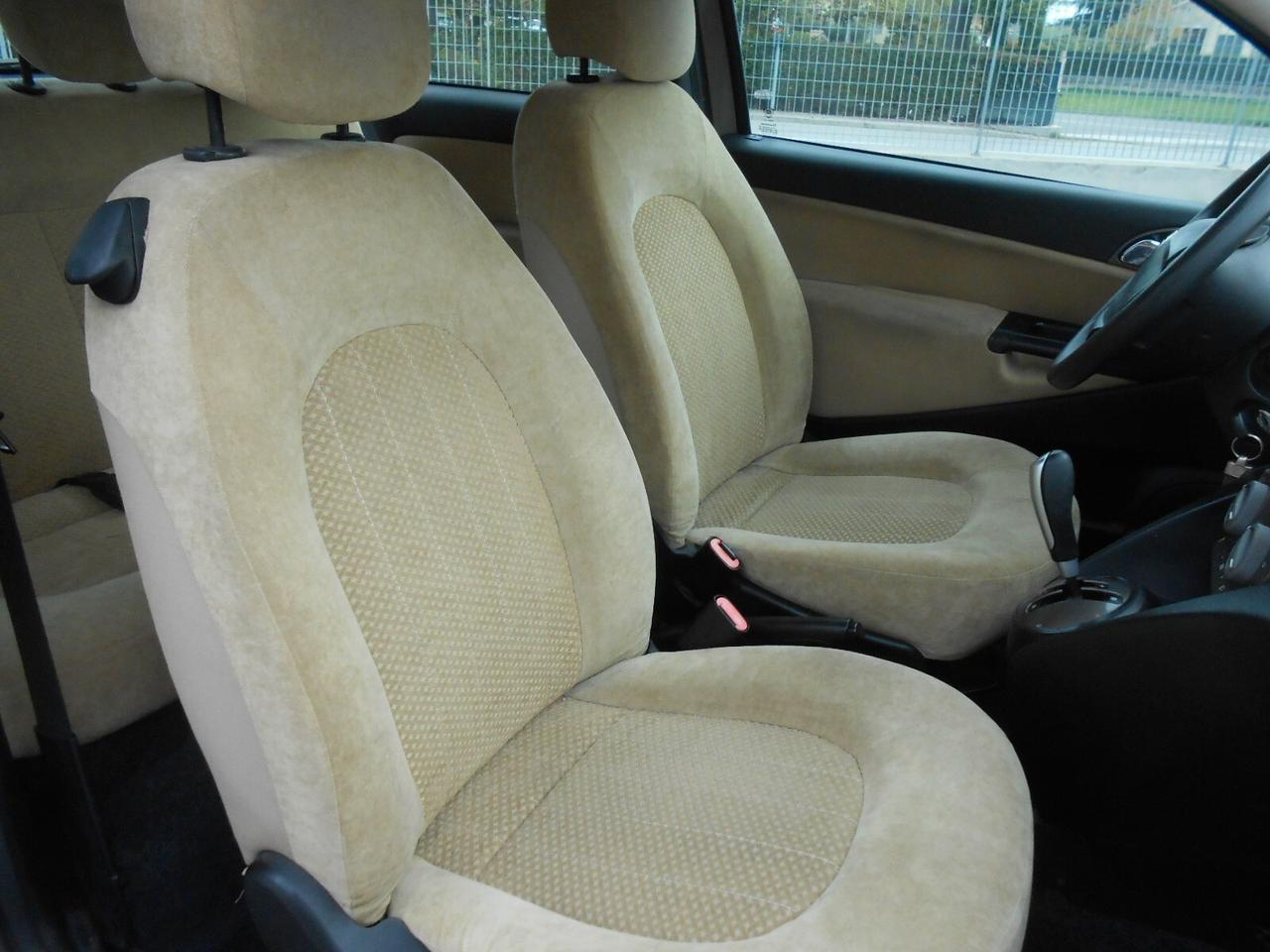 Lancia Ypsilon 1.3 Multijet 16V Oro AUTOMATICA