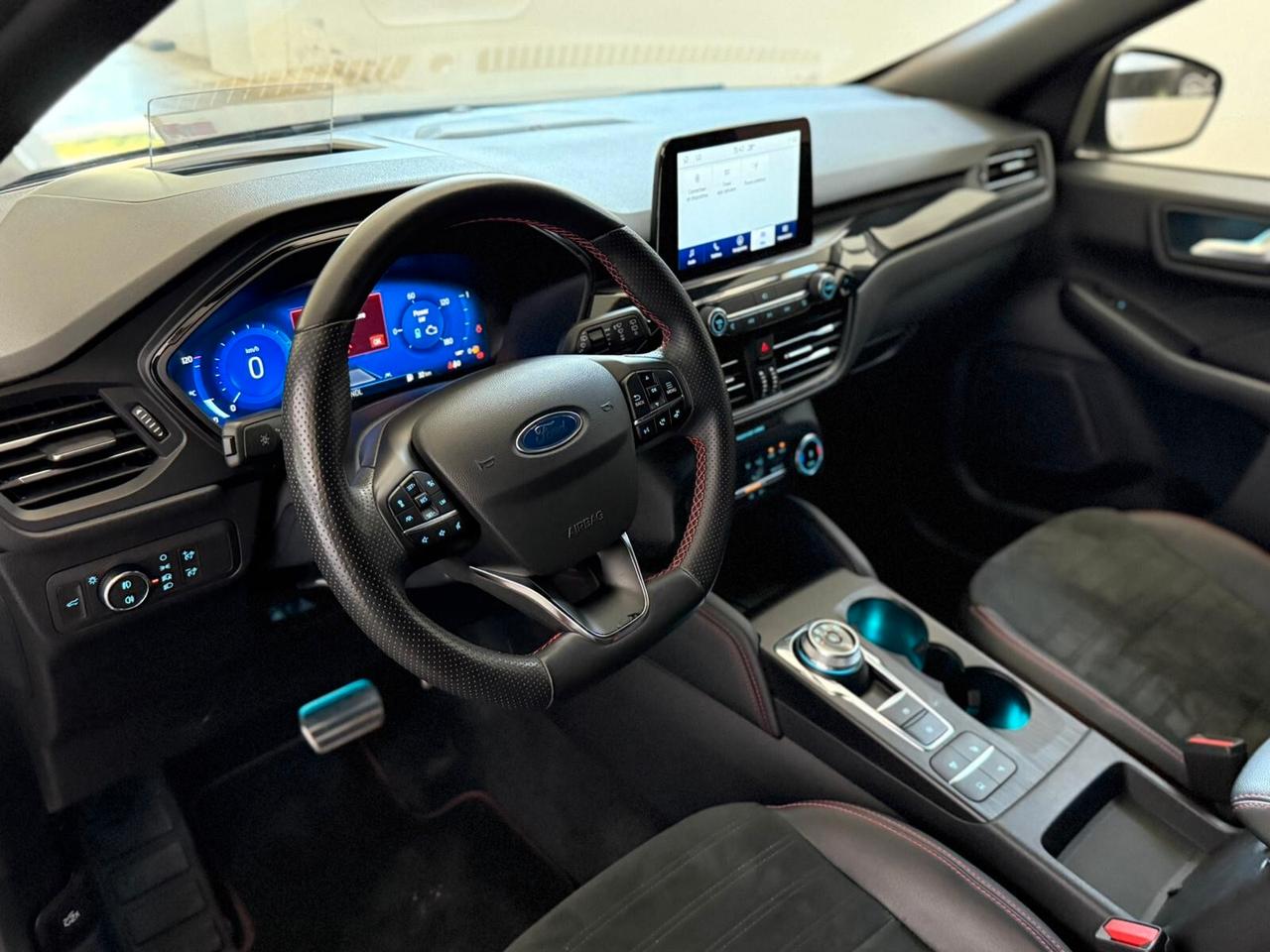 Ford Kuga 2.5 Full Hybrid 190 CV CVT 2WD Graphite Tech Edition