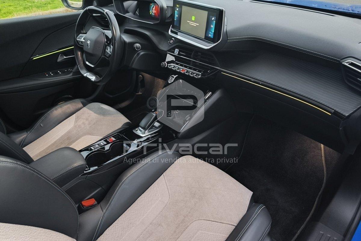 PEUGEOT 2008 motore elettrico 136 CV GT Line