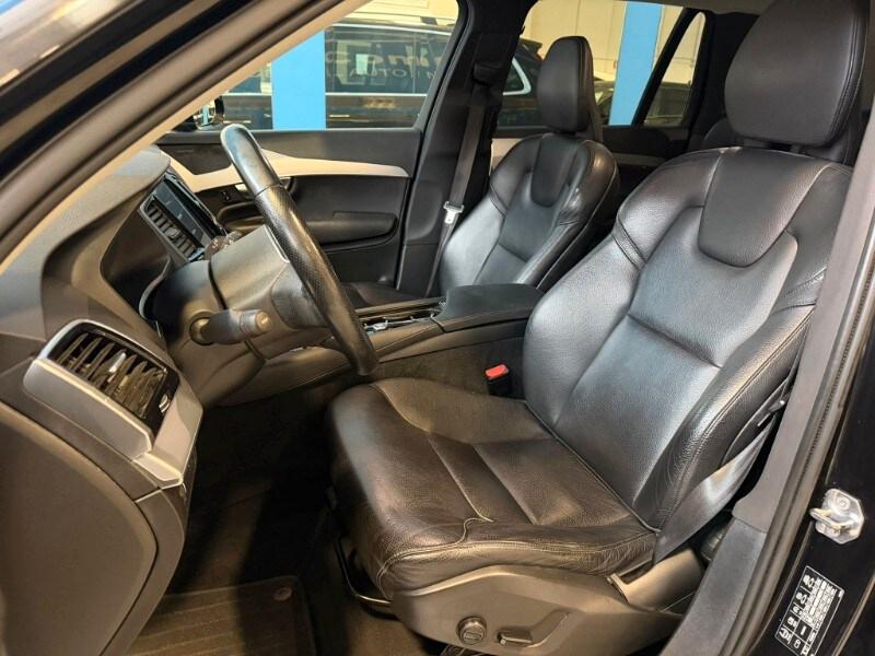 VOLVO XC90 (2014-->) XC90 D5 AWD Geartronic 7 p...