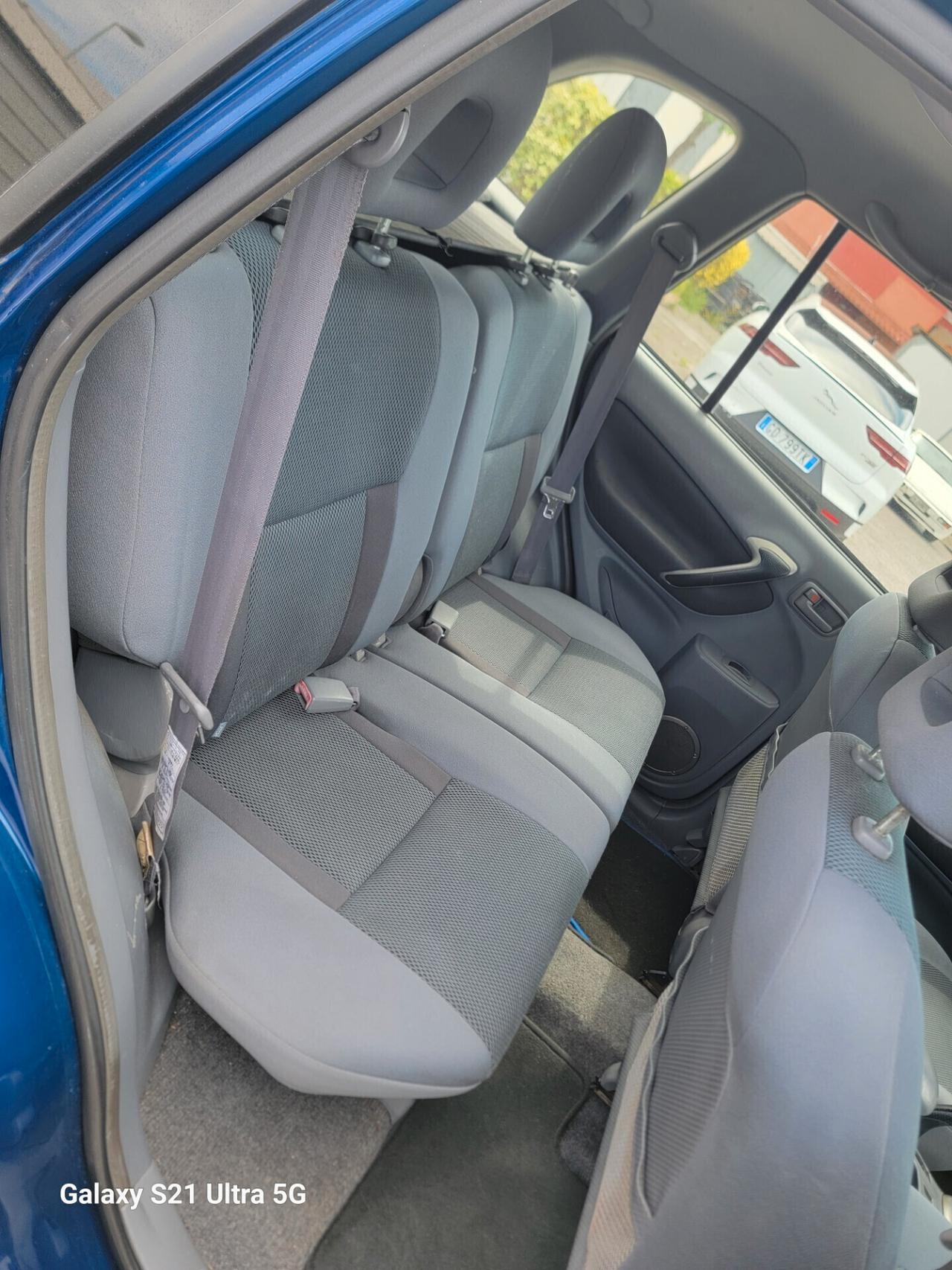 Toyota RAV 4 RAV4 2.0 Tdi D-4D cat GANCIO TRAINO