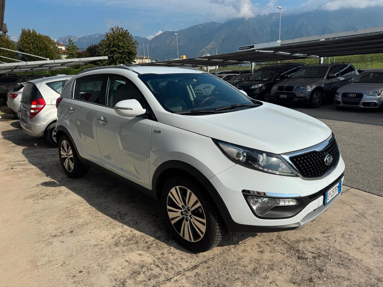 Kia Sportage 1.7 CRDI VGT 2WD high tech