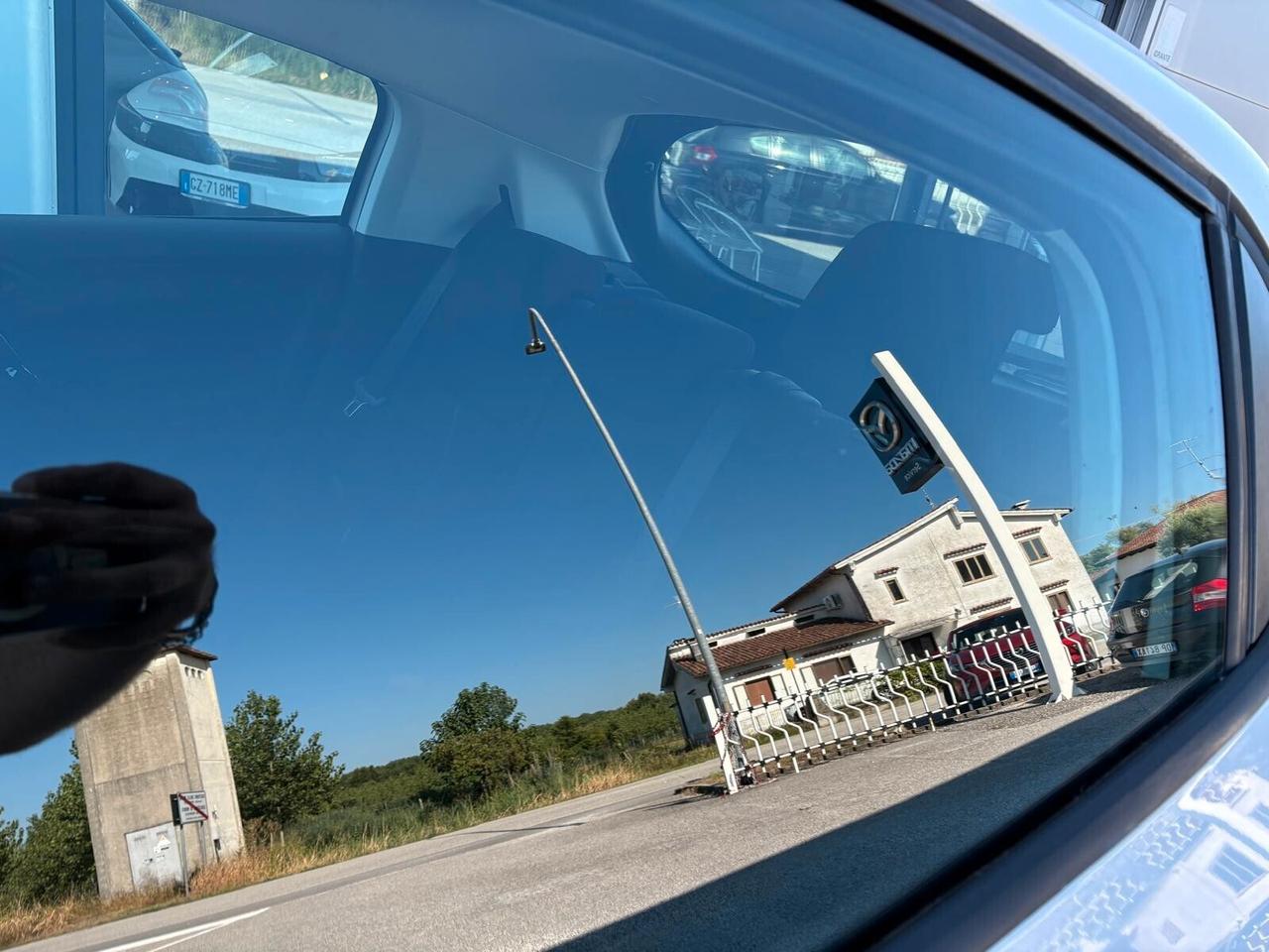 Peugeot 208 ACTIVE 1.2 VTi 82 CV 5 porte 51000 KM