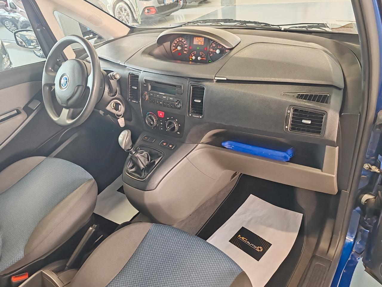 Fiat Idea 1.2 16V BlackLabel