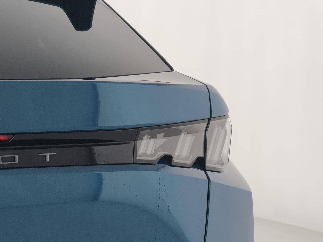 Peugeot 3008 1.2 hybrid Allure 145cv