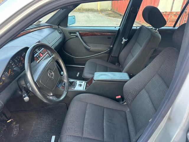MERCEDES-BENZ C 220 CDI cat S.W. Sport senza nessun lavoro da fare