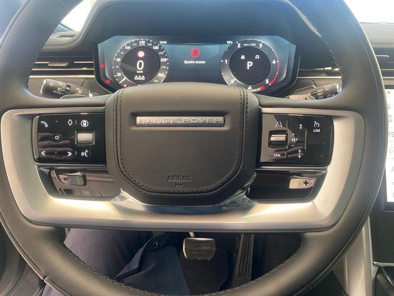 Land Rover Range Rover 3.0D l6 Dark Edition