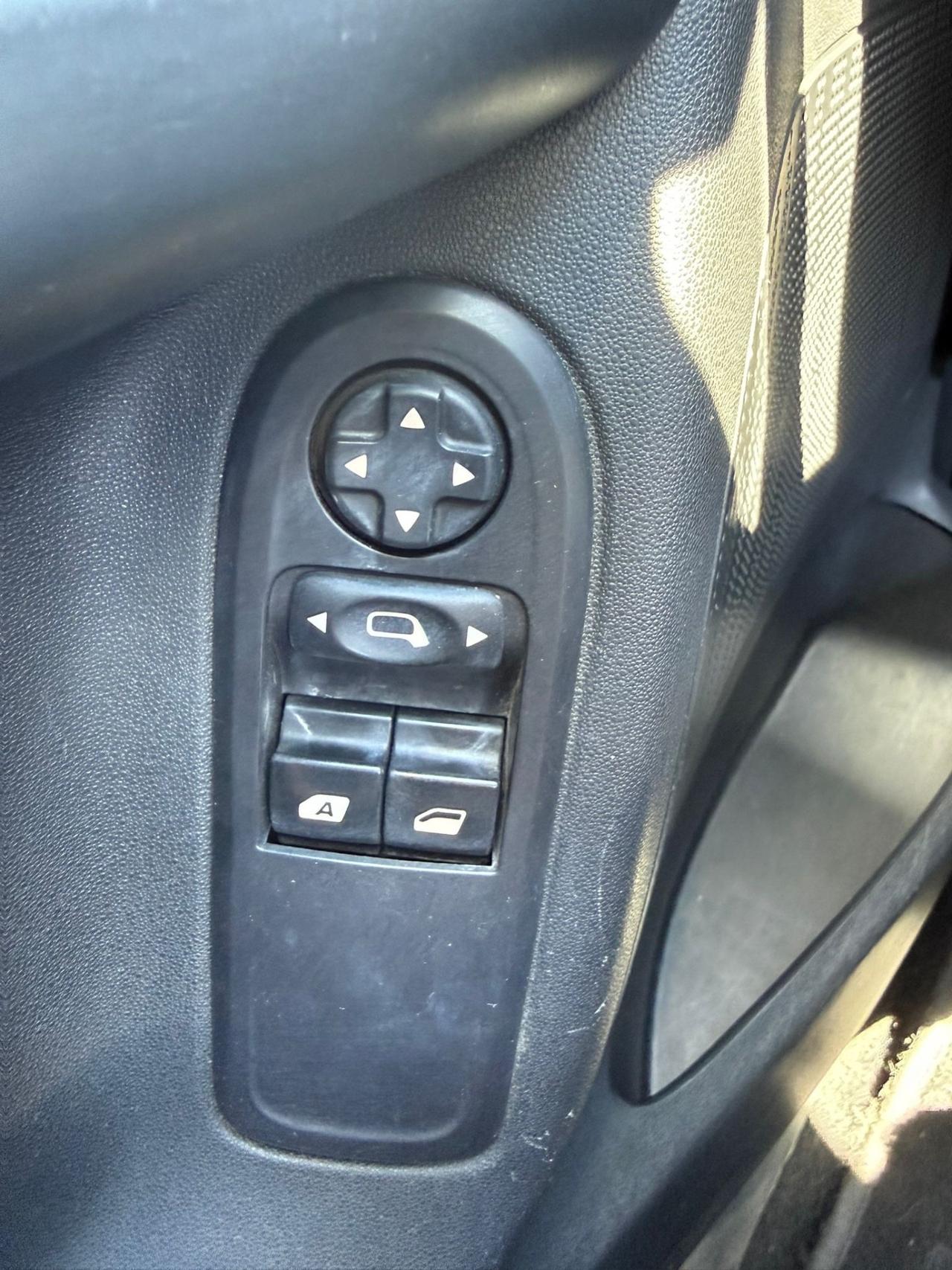 Citroen C3 1.0 Benz- Neopatentati- Anche Permuta Parziale