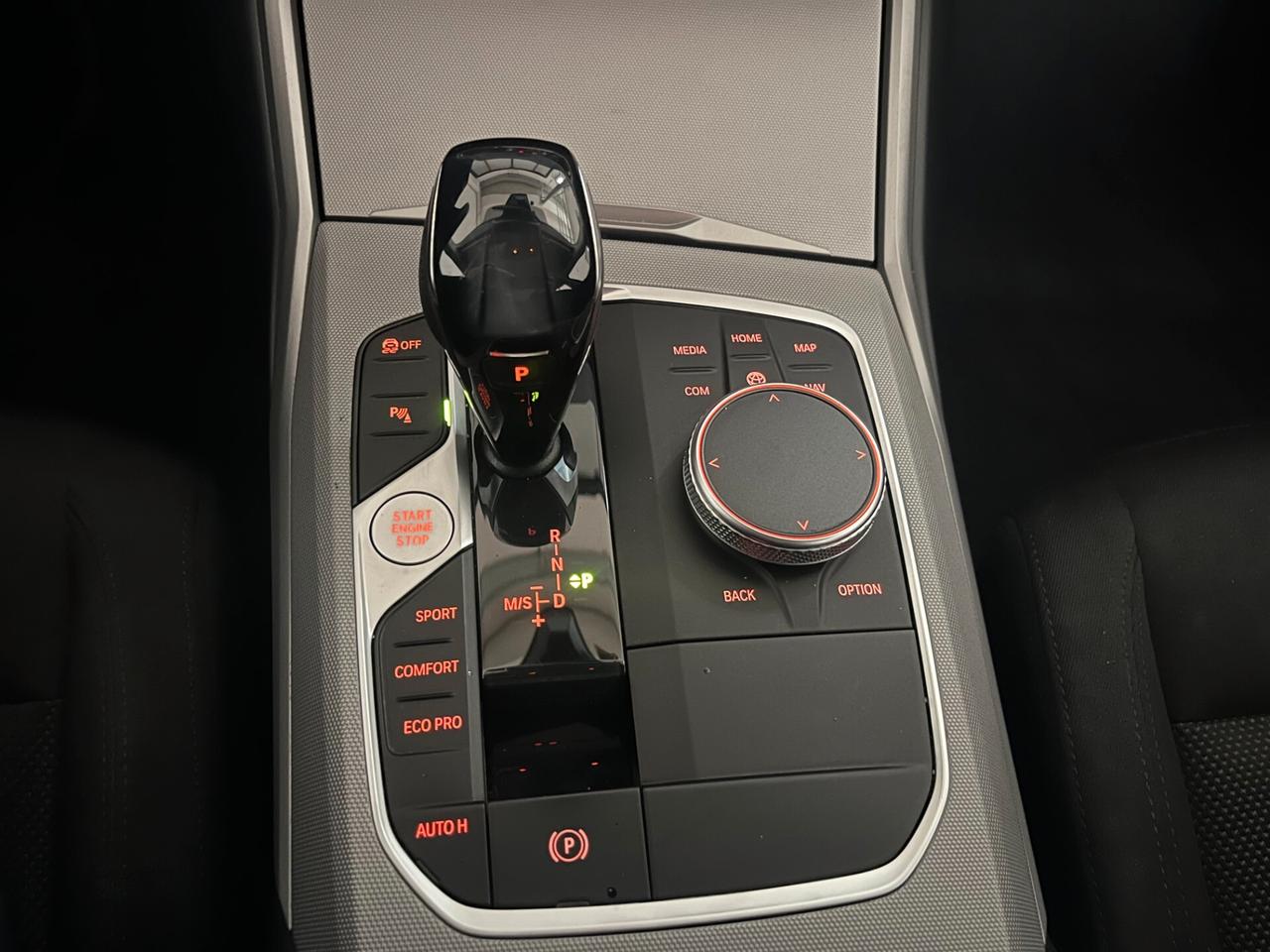 Bmw 320 320d 48V Touring Business Advantage