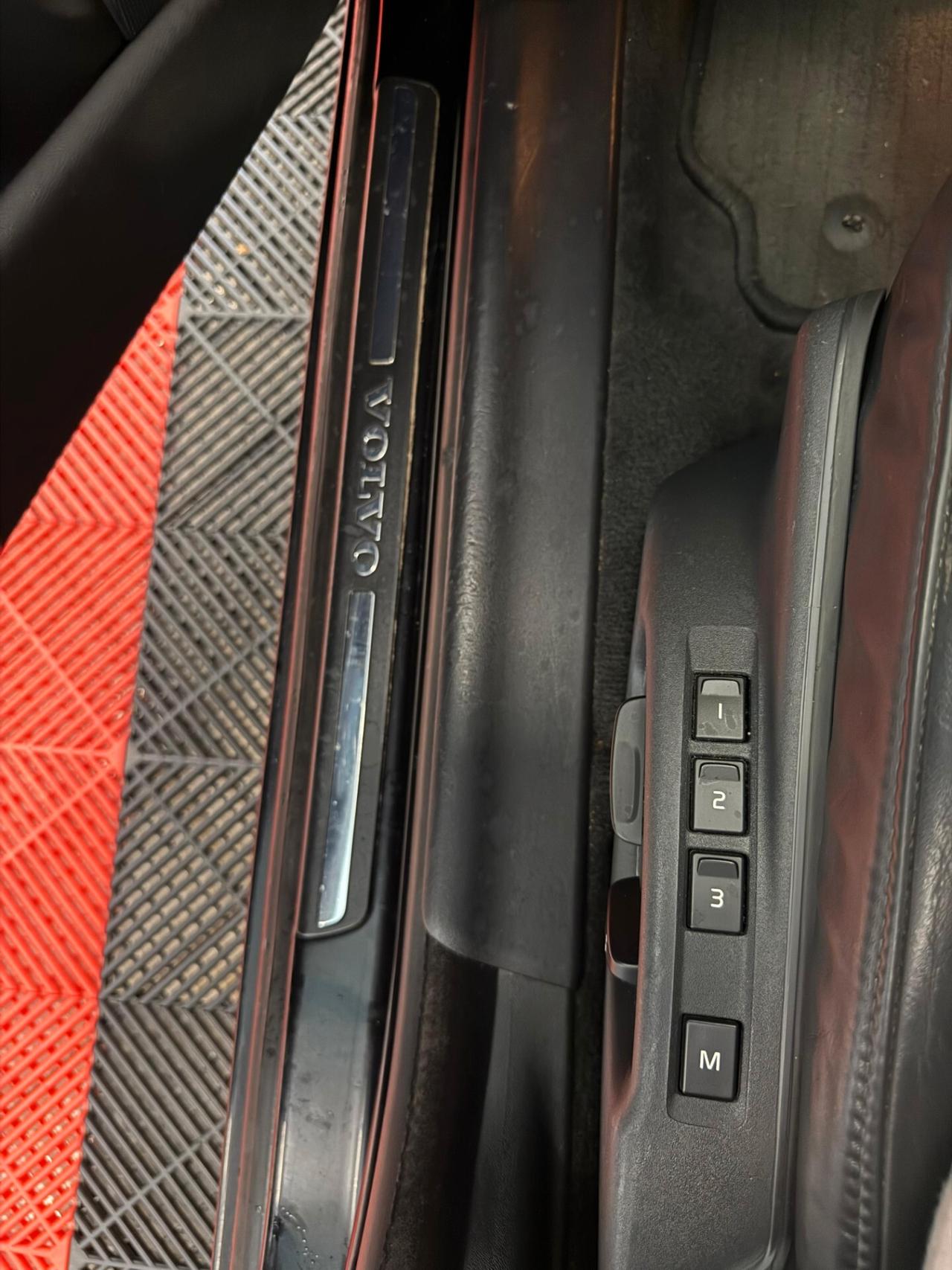 Volvo V70 2.4 D5 Geartronic Summum