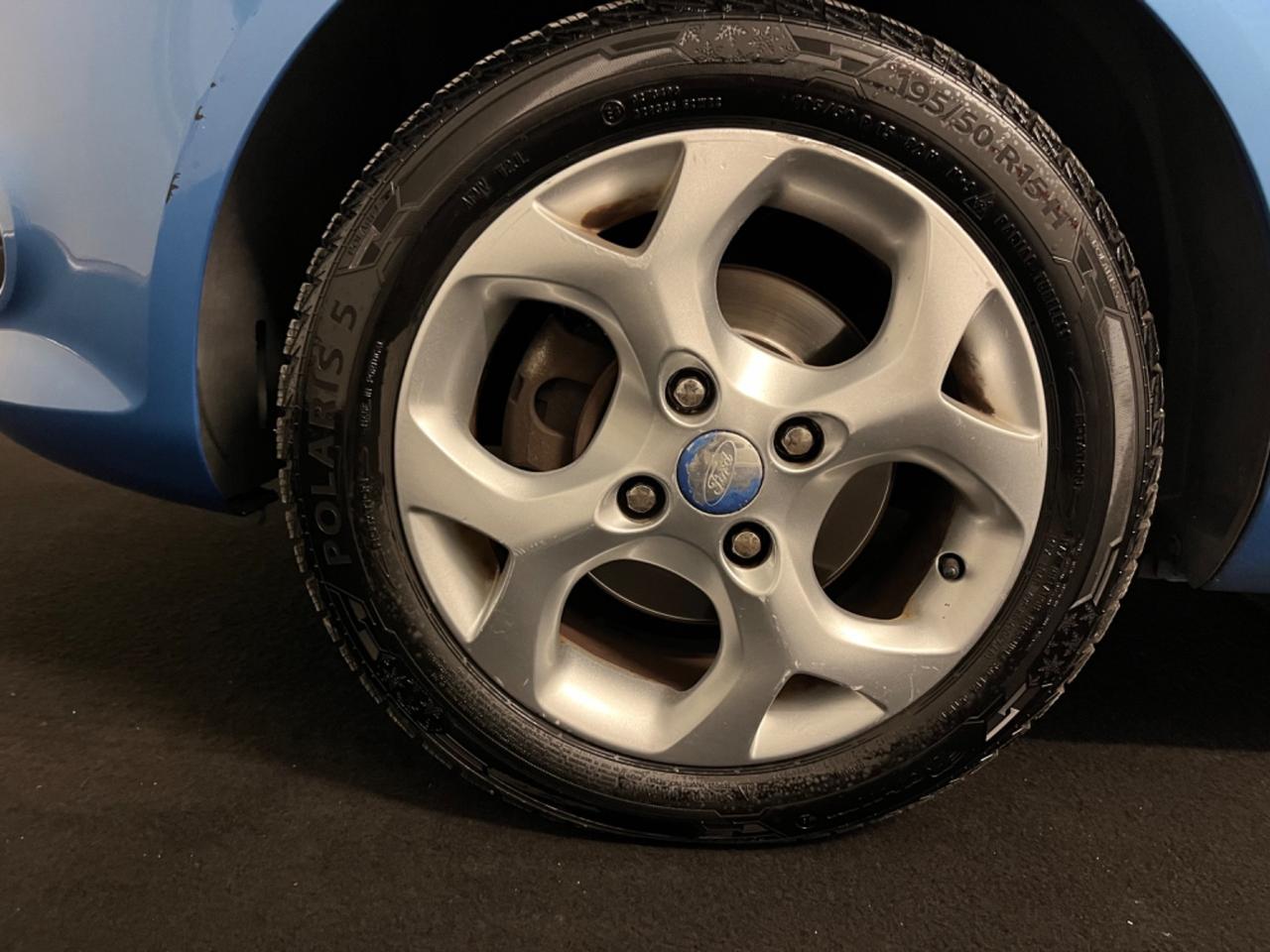 Ford Fiesta 1.2 82CV 3 porte Titanium*NEOPATENTATI*