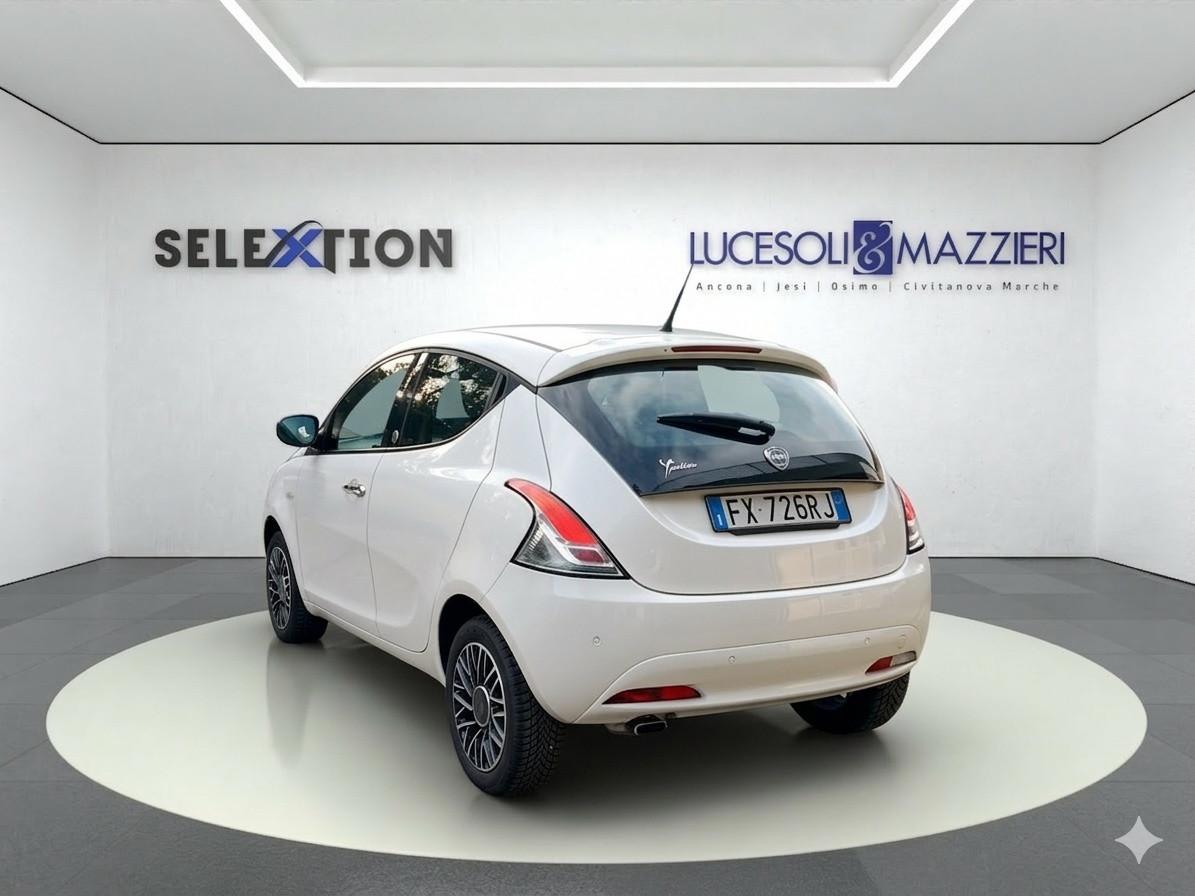 LANCIA Ypsilon 3ª serie - Ypsilon 1.2 69 CV 5 porte GPL Ecochic Gol